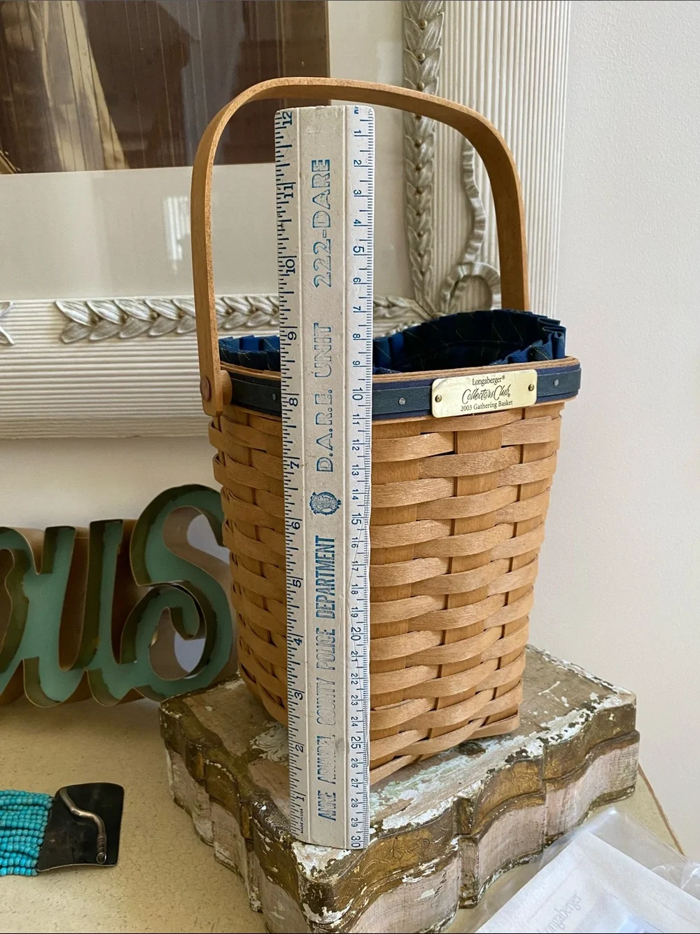 LONGABERGER Collectors Club Basket and Liner with original paperwork